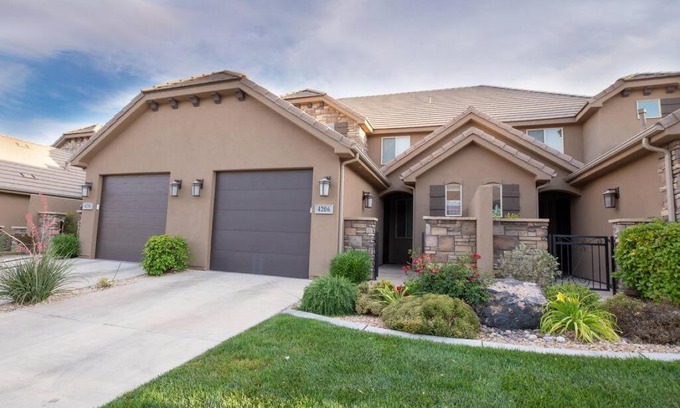 Washington House | Home Away Stay and Play Wheelchair Accessible