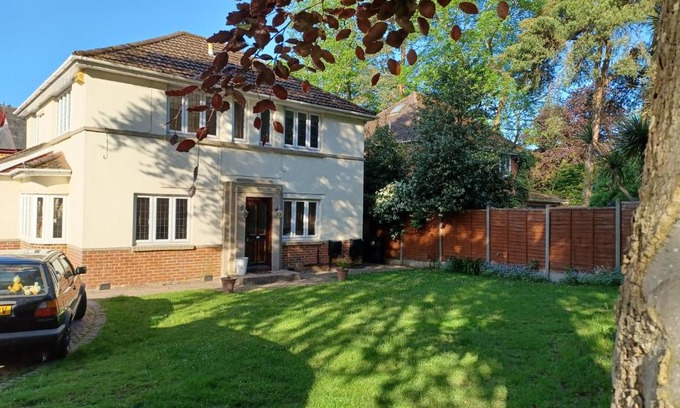 Bournemouth House | Home by the sea