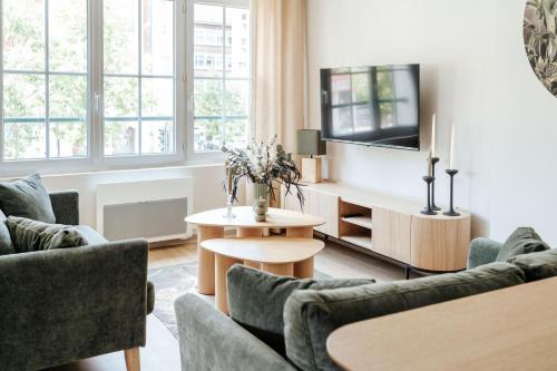 Centre Ville Apartment | Home Design