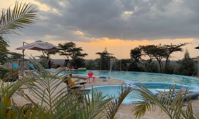 Ngong House | Home in Ngong Kajiado.Enjoy the, sunset, hiking, Ngong Hills view and giraffes.