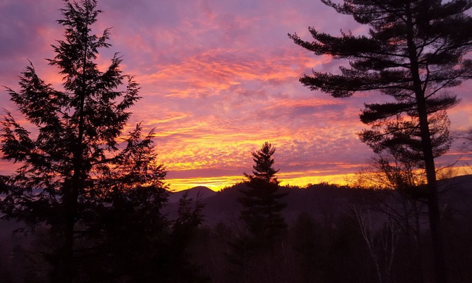 Jackson House | Home near Story Land with Million Dollar Sunset 10 min from Mt. Wash & N Conway