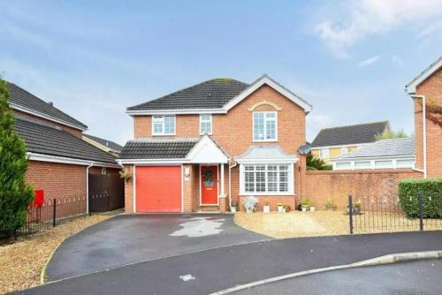 Trowbridge Apartment | Home of Hilperton