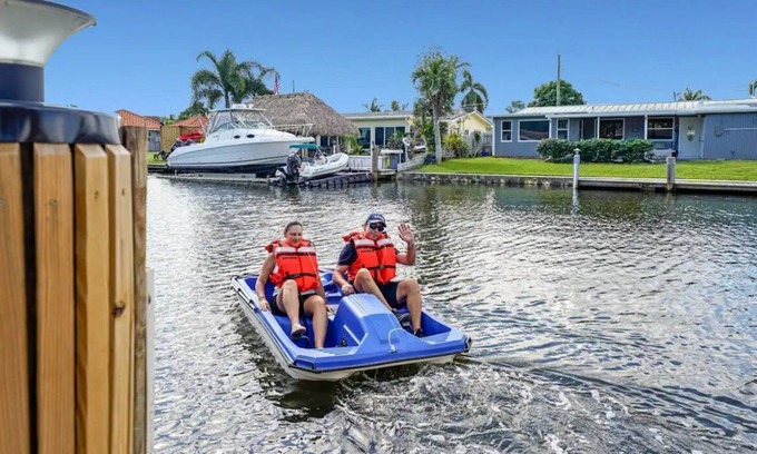 Melaleuca Gardens House | Home on Canal unit A by PMI