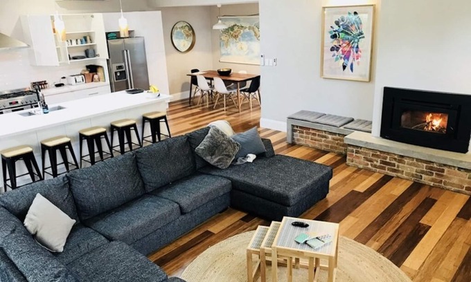 Orange House | Home on Clinton - Entertainers Delight