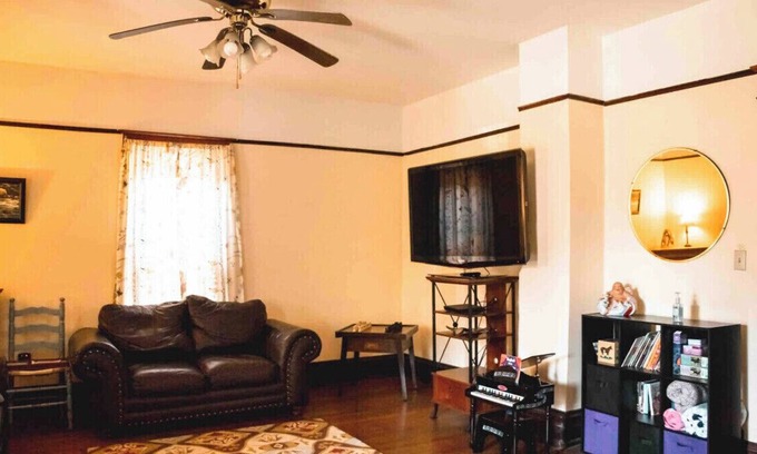 Bellepoint House | Home on the Hill in Historic Hinton