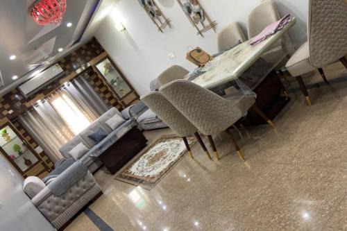 Greater Noida Apartment | Home sweet HOME