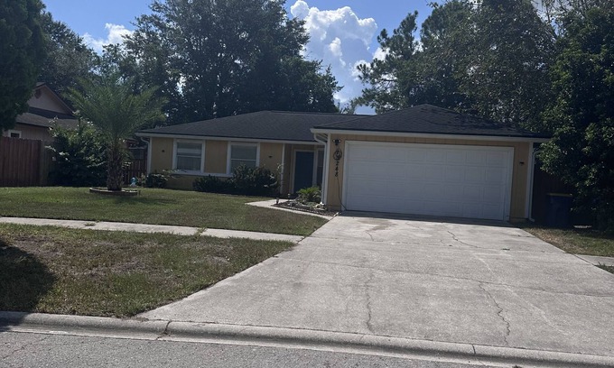 Golden Glades - The Woods House | Home sweet home nice location next to Quine Harbor