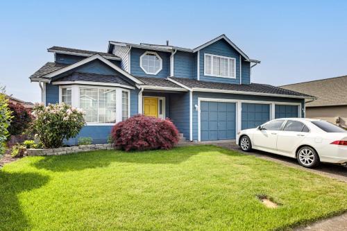 Northeast Tacoma House | Home Theater and Large Backyard Deck Tacoma Abode!