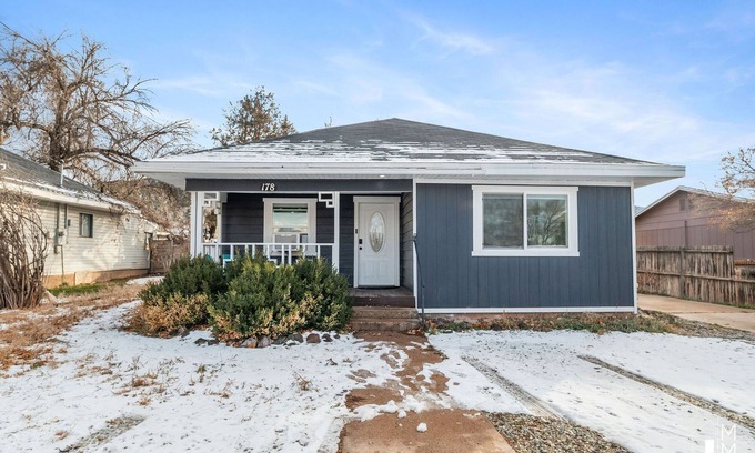 Parowan House | Home w/Hot Tub & BBQ, 12mi to Brian Head & 54mi to Eagle Point Ski Resorts 🎿