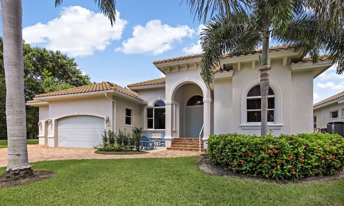 Marco Island House | Home w/pool/spa, ping pong & steps to beach/food