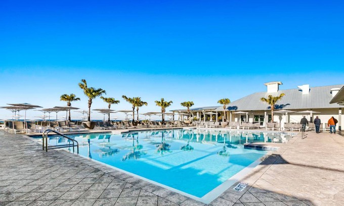 Watercolor House | Home with central AC, pool & tennis - walk to beach, lake, hiking & dining
