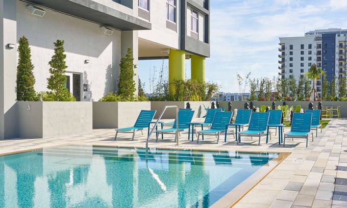 Downtown Fort Lauderdale Hotel | Home2 Suites by Hilton Ft. Lauderdale Downtown, FL