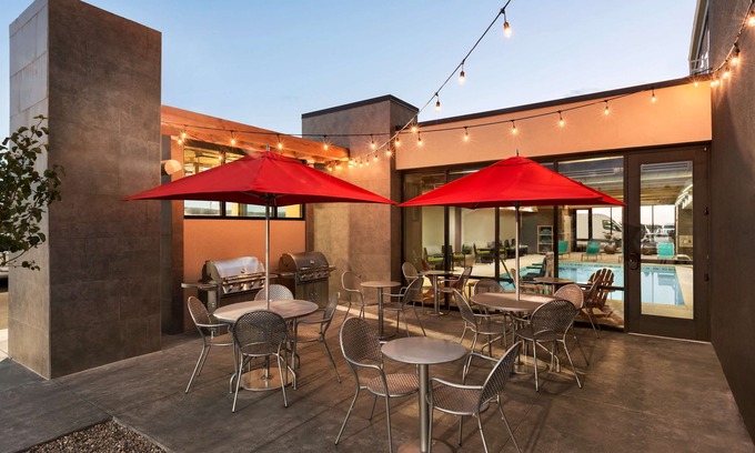 Farmington Hotel | Home2 Suites by Hilton Farmington/Bloomfield