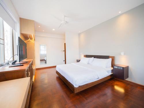 China Town Apartment | home22 Private Residence