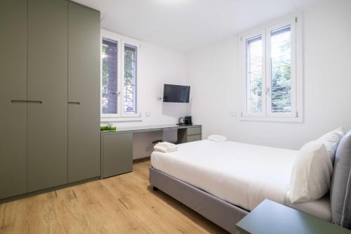 Bolognina Hotel | Homeby, Due Agosto Suites