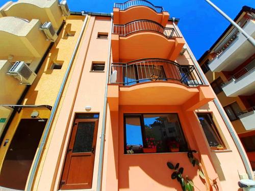 Nessebar House | HomeLine Kazakovi