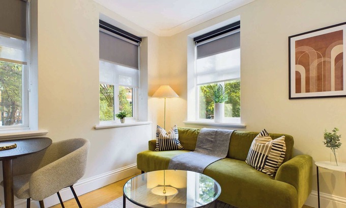 Covent Garden Apartment | Homely Apartment in Covent Garden & Seven Dials