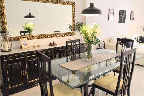 Poligono Alameda Apartment | Homely Málaga Don Cristian con Parking privado