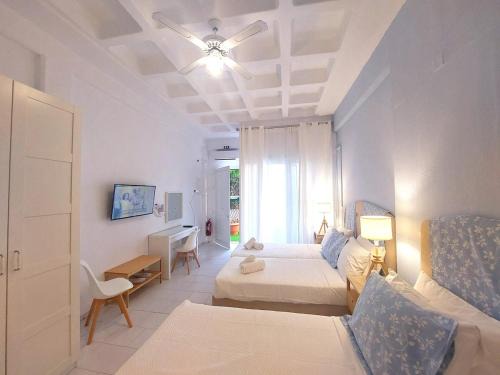 Chios Apartment | Homely Touch 1