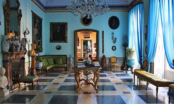 Castellammare Vucciria House | HomeMuseum
