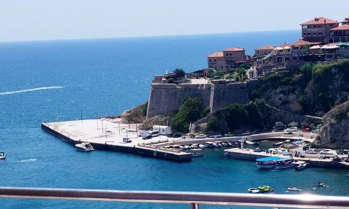Rana Apartment | Homerez - 100 m away from the beach! Amazing appartement for 4 ppl. at Ulcinj