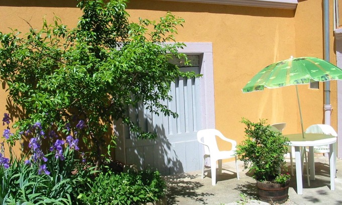 Salins-les-Bains Apartment | Homerez - Amazing appartement for 5 ppl. at Salins les bains