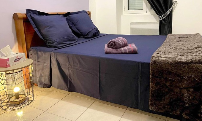 Vierzon Apartment | Homerez - Amazing appartement for 4 ppl. at Vierzon