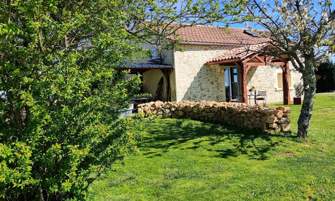 Les Leches House | Homerez - Amazing house for 4 ppl. with terrace at Les Lèches