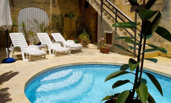 Gharb Villa | Homerez - Amazing villa 2 km away from the beach for 7 ppl. with swimming-pool