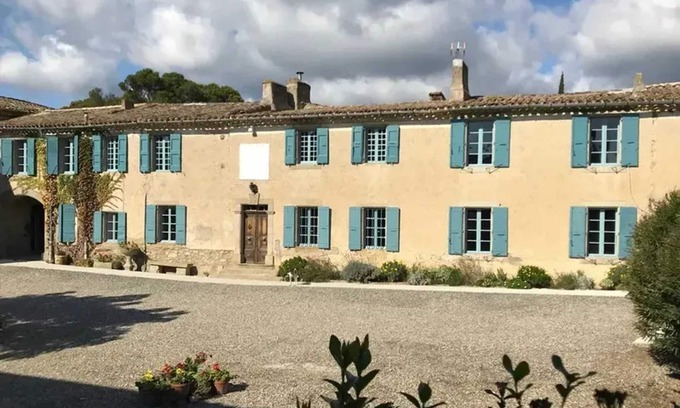 Laure-Minervois Apartment | Homerez - Apartment in Laure-Minervois