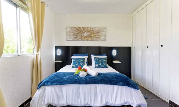 Gros Raisins Apartment | Homerez - Apartment in Sainte-Luce