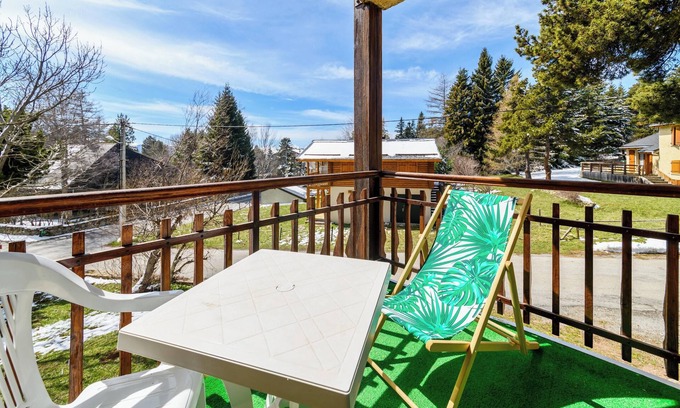 Superbolquere Apartment | Homerez - Apartment in Bolquère, mountain view
