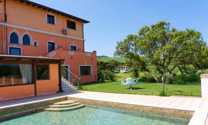 Gonnesa Apartment | Homerez - Appartement 4 km away from the beach for 6 ppl. with shared pool