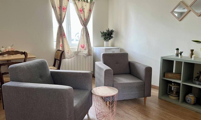 Stains Apartment | Homerez - Apt in Stains, near Paris