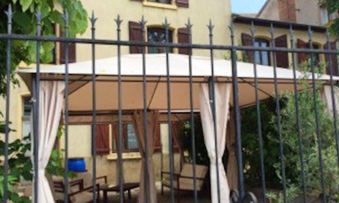 Roanne Apartment | Homerez - Beautiful appartement for 8 ppl. at Roanne