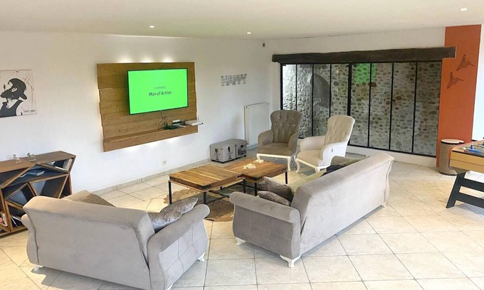 Saint-Just-de-Claix House | Homerez - Big house for 10 ppl. with terrace at Saint-Just-de-Claix