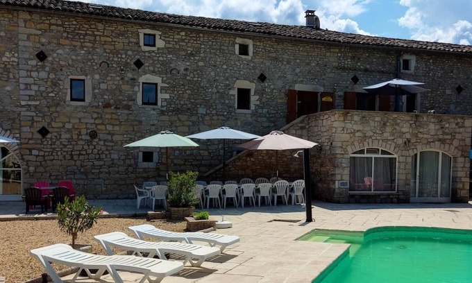 Saint-Alban-sous-Sampzon House | Homerez - Big house for 20 ppl. with shared pool and terrace at Grospierres