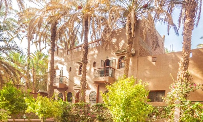 Amezrou House | Homerez - Big house for 20 ppl. with shared pool and terrace at Zagora