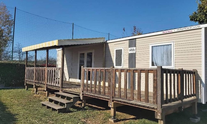 Coulanges House | Homerez - Bungalow in Veuzain-sur-Loire