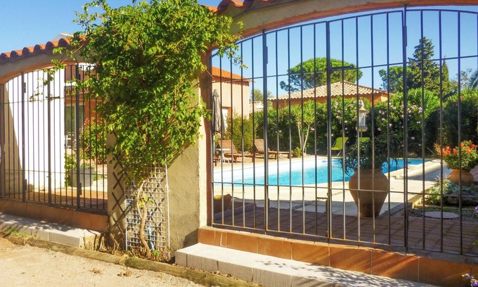 Castelnou House | Homerez - Charming House near Castelnou with Private Pool