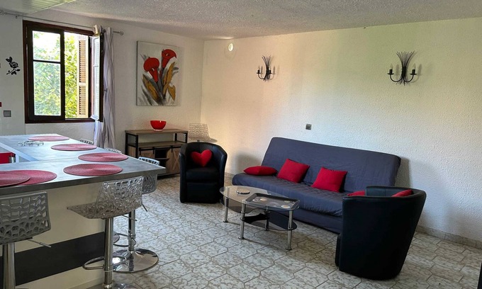 Marignana Apartment | Homerez - Comfortable Apartment in Marignana