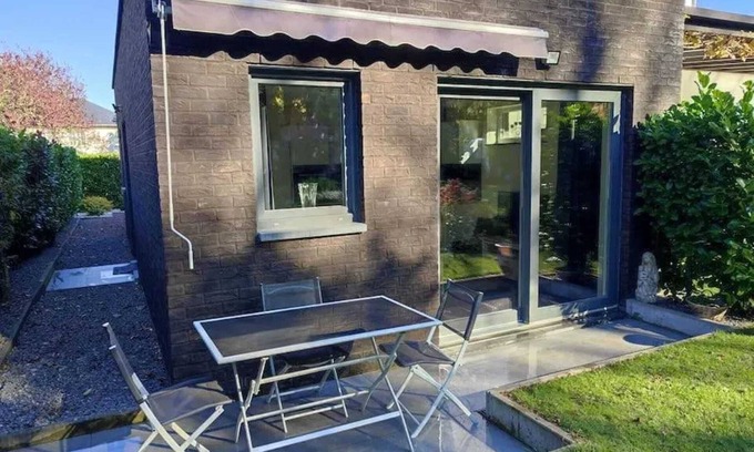 Erpent Apartment | Homerez - Comfortable Apartment in Namur – 38 sqm – Terrace