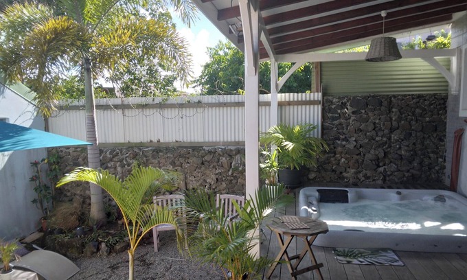 Le Vauclin Apartment | Homerez - Comfortable apartment in Le Vauclin with Jacuzzi - 55 m²