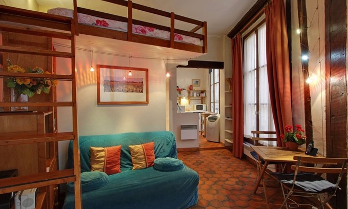 Sorbonne Apartment | Homerez - Cozy studio in Paris