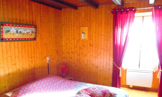 Le Bouchet-Mont-Charvin Apartment | Homerez - Appartement for 2 ppl. with terrace at Le Bouchet-Mont-Charvin