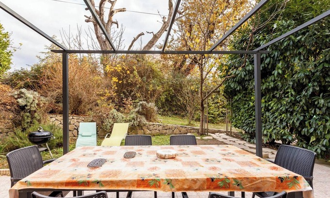 Saint-Marcel-les-Sauzet House | Homerez - House /Saint-Marcel-lès-Sauzet