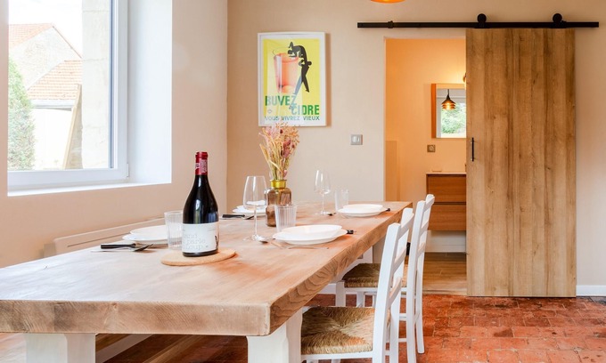 Bieville-Beuville House | Homerez - House for 4 ppl. with jacuzzi, spa and garden at Biéville-Beuville