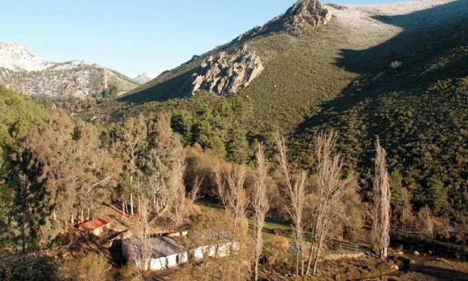 Canamero House | Homerez - House in Cañamero, shared pool