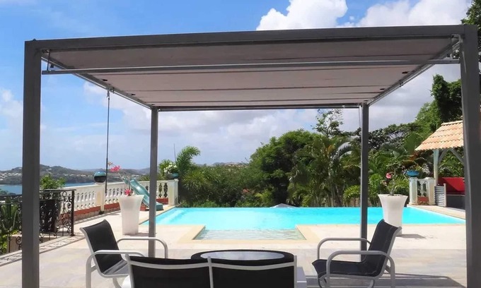 Tartane House | Homerez - House in La Trinité, sea view