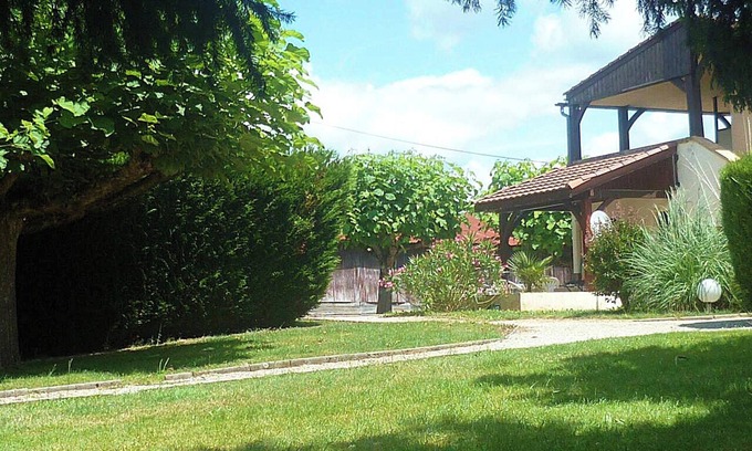Saint-Genies House | Homerez - House in Saint-Genies.